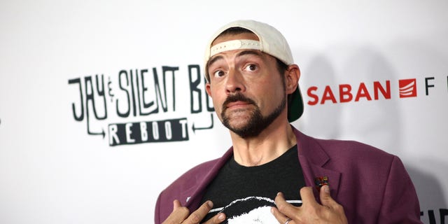 Kevin Smith on the red carpet