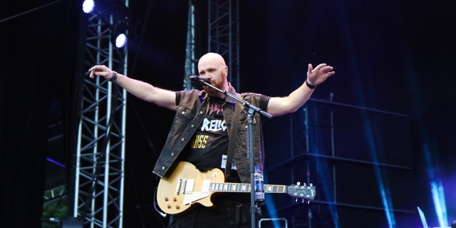 Sheehan performs on stage in Scarborough, England, on June 21, 2018.