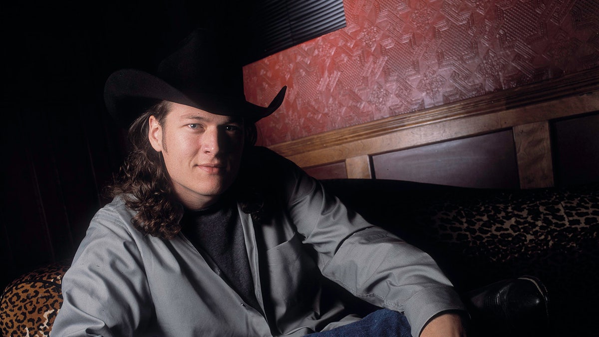 Blake Shelton in 2001. 