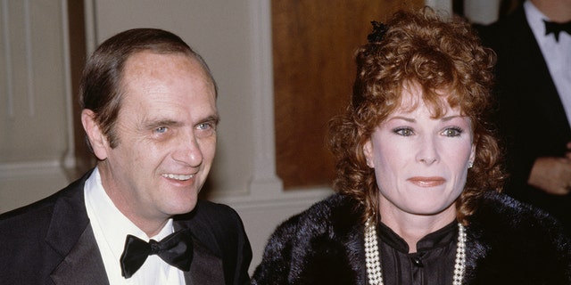 Bob Newhart and wife Ginnie dress up in matching black outfits for golden globes