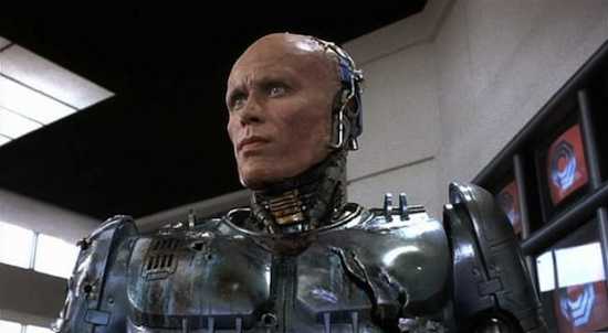 Peter-Weller-Robocop1